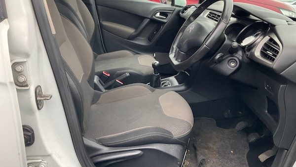 Used Citroen C3 2015 for sale - 76251137: Photo 5
