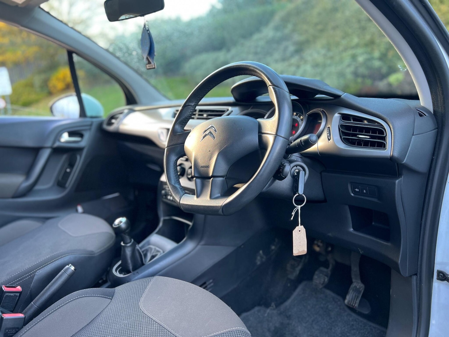 Used Citroen C3 2015 for sale - 76251137: Photo 6