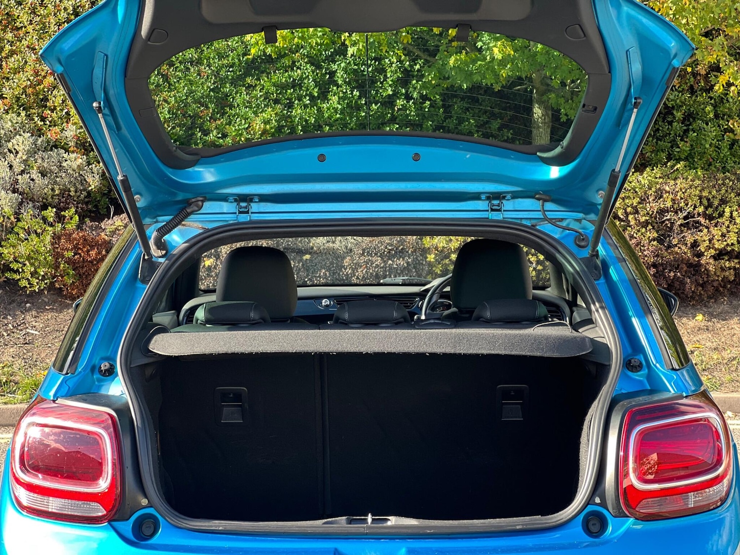 Used Citroen DS3 2015 for sale - 76024509: Photo 15