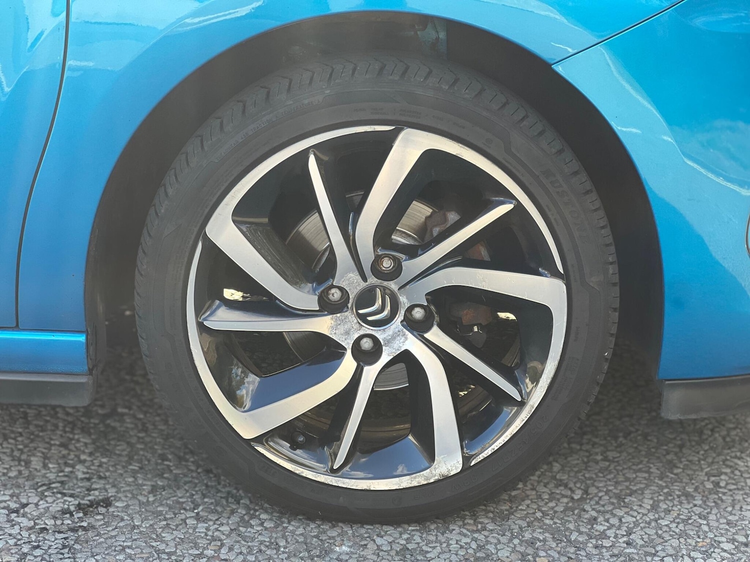 Used Citroen DS3 2015 for sale - 76024509: Photo 30