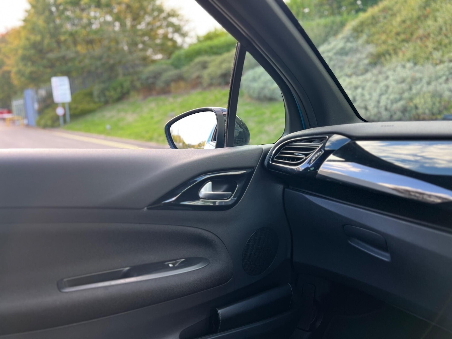 Used Citroen DS3 2015 for sale - 76024509: Photo 36