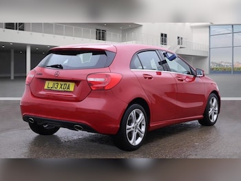 Used Mercedes-Benz A-Class 2013 for sale - 76561109: Photo