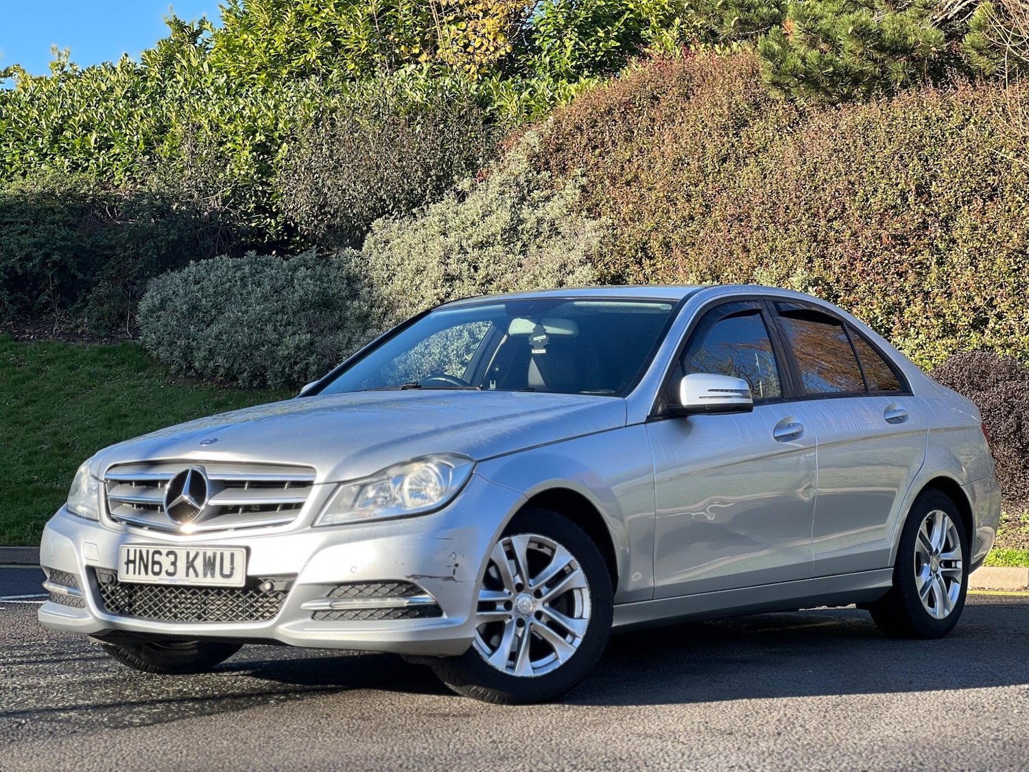 Used Mercedes-Benz C Class 2013 for sale - 77015460: Photo 3