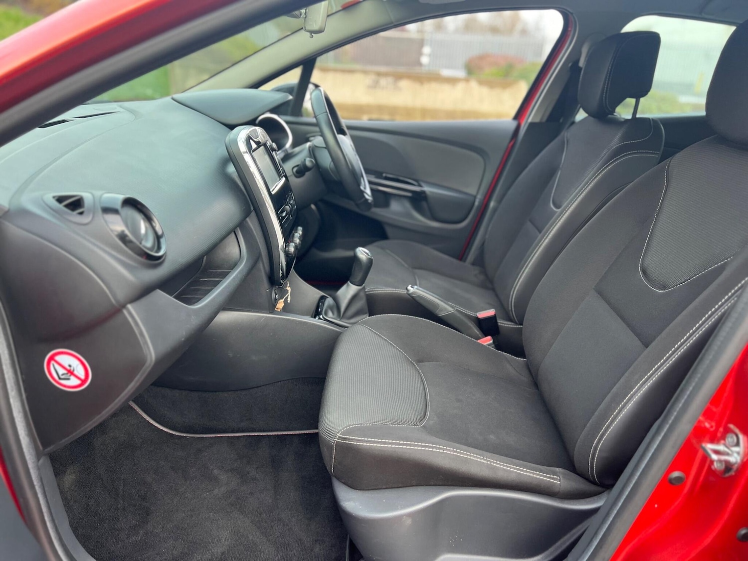 Used Renault Clio 2014 for sale - 77144220: Photo 17