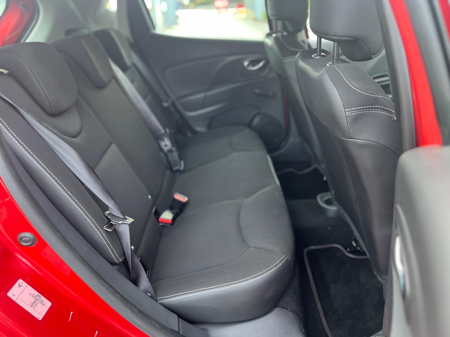 Used Renault Clio 2014 for sale - 77144220: Photo 23