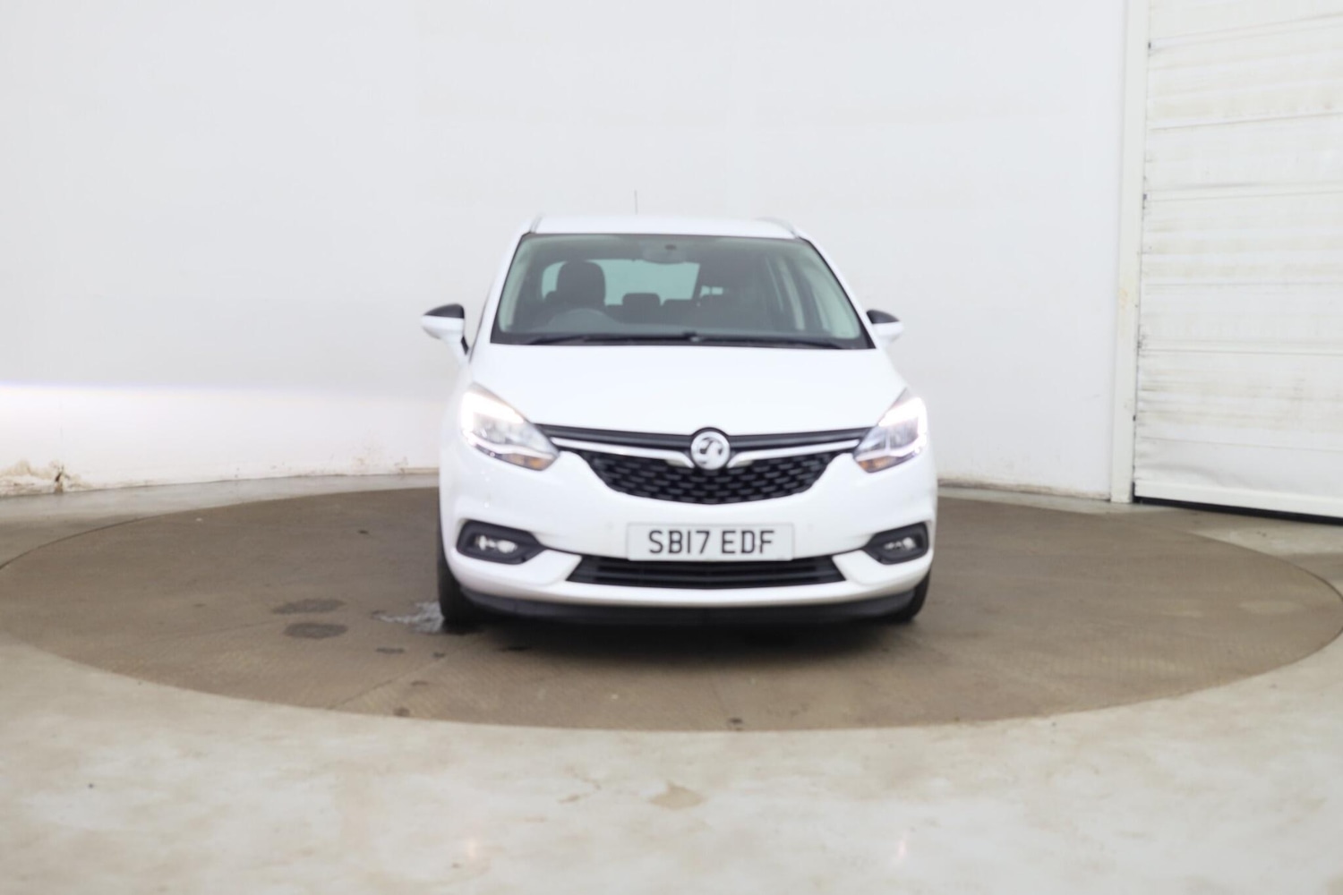 Used Vauxhall Zafira 2017 for sale - 76378088: Photo 2
