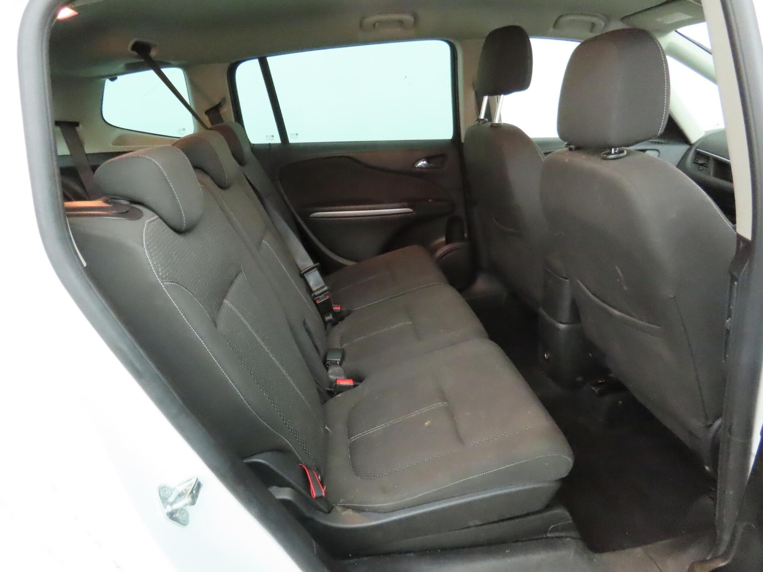 Used Vauxhall Zafira 2017 for sale - 76378088: Photo 5