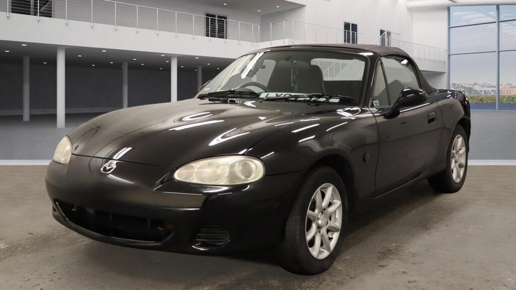 Used Mazda MX-5 2004 for sale - 76936319: Photo 2