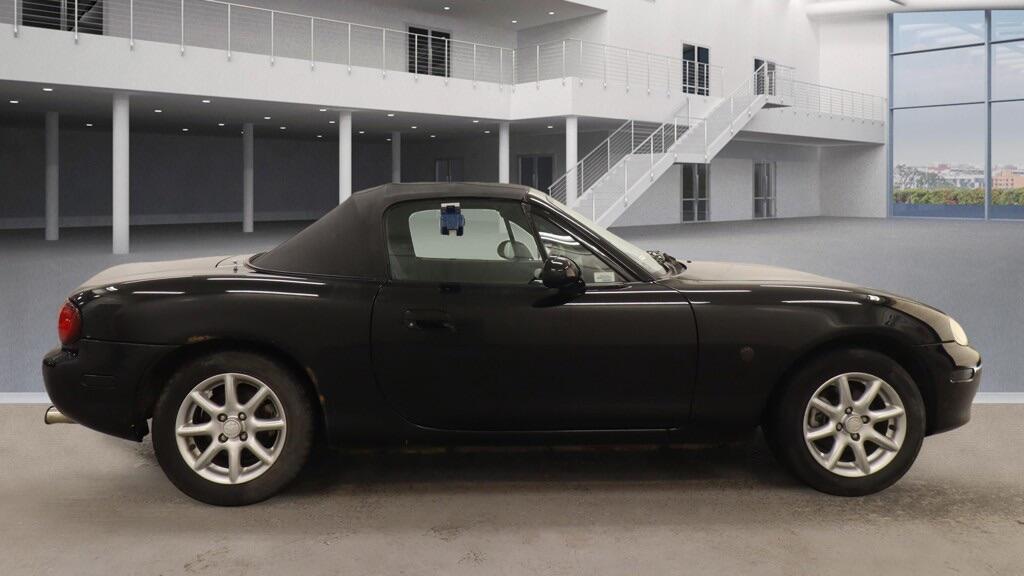 Used Mazda MX-5 2004 for sale - 76936319: Photo 5