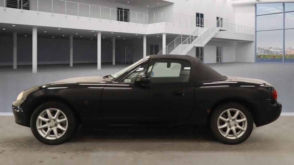 Used Mazda MX-5 2004 for sale - 76936319: Photo 6