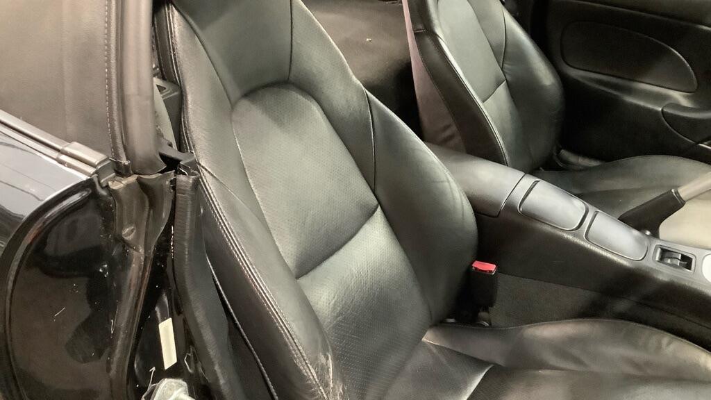 Used Mazda MX-5 2004 for sale - 76936319: Photo 8