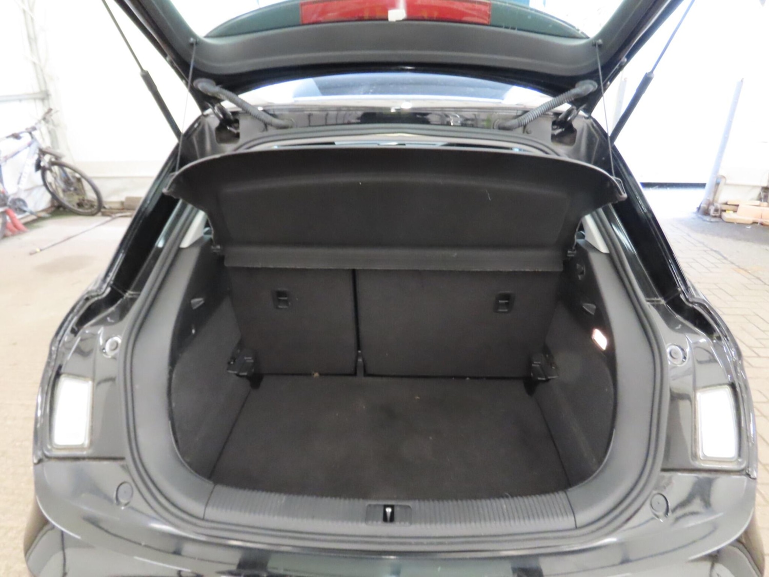 Used Audi A1 for sale - 77924869: Photo 9