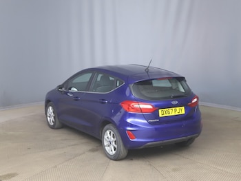 Used Ford Fiesta 2017 for sale - 79049292: Photo