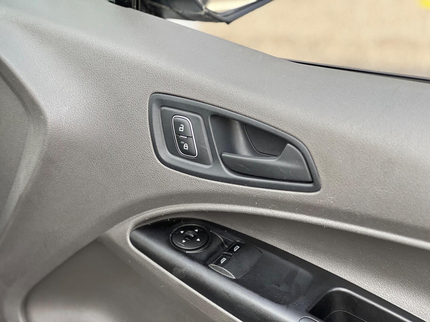 Used Ford Transit Connect 2019 for sale - 76122740: Photo 34