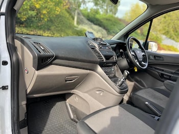 Used Ford Transit Connect 2019 for sale - 76122740: Photo