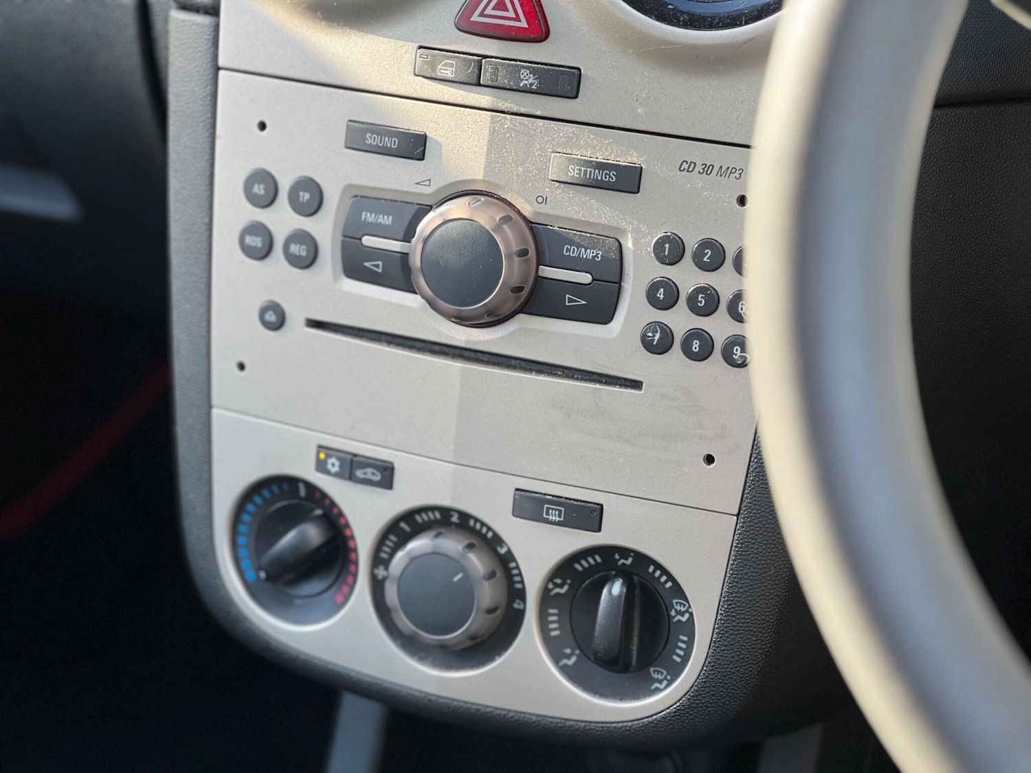 Used Vauxhall Corsa 2008 for sale - 78063049: Photo 25