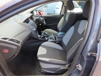 Used Ford Focus 2011 for sale - 79259715: Photo