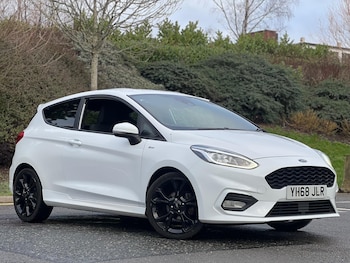 Used Ford Fiesta 2019 for sale - 77057420: Photo