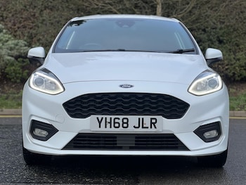 Used Ford Fiesta 2019 for sale - 77057420: Photo