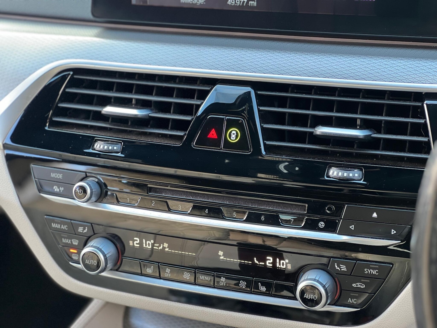 Used BMW 5 Series 2017 for sale - 77050219: Photo 35