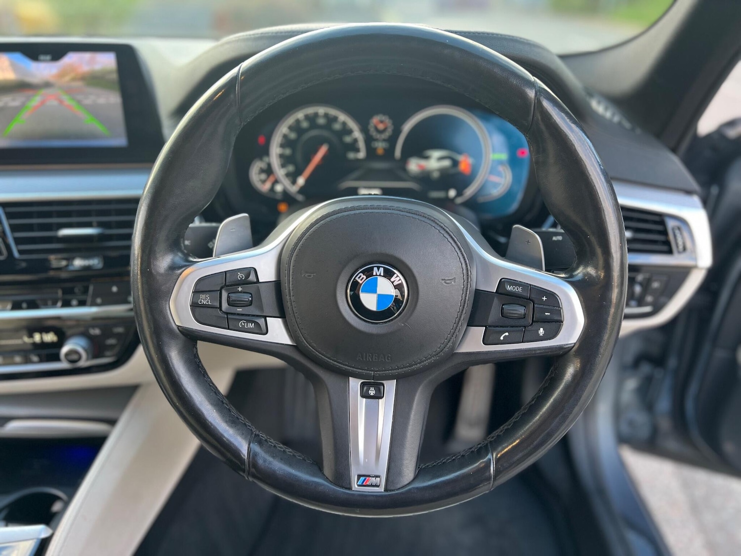 Used BMW 5 Series 2017 for sale - 77050219: Photo 6