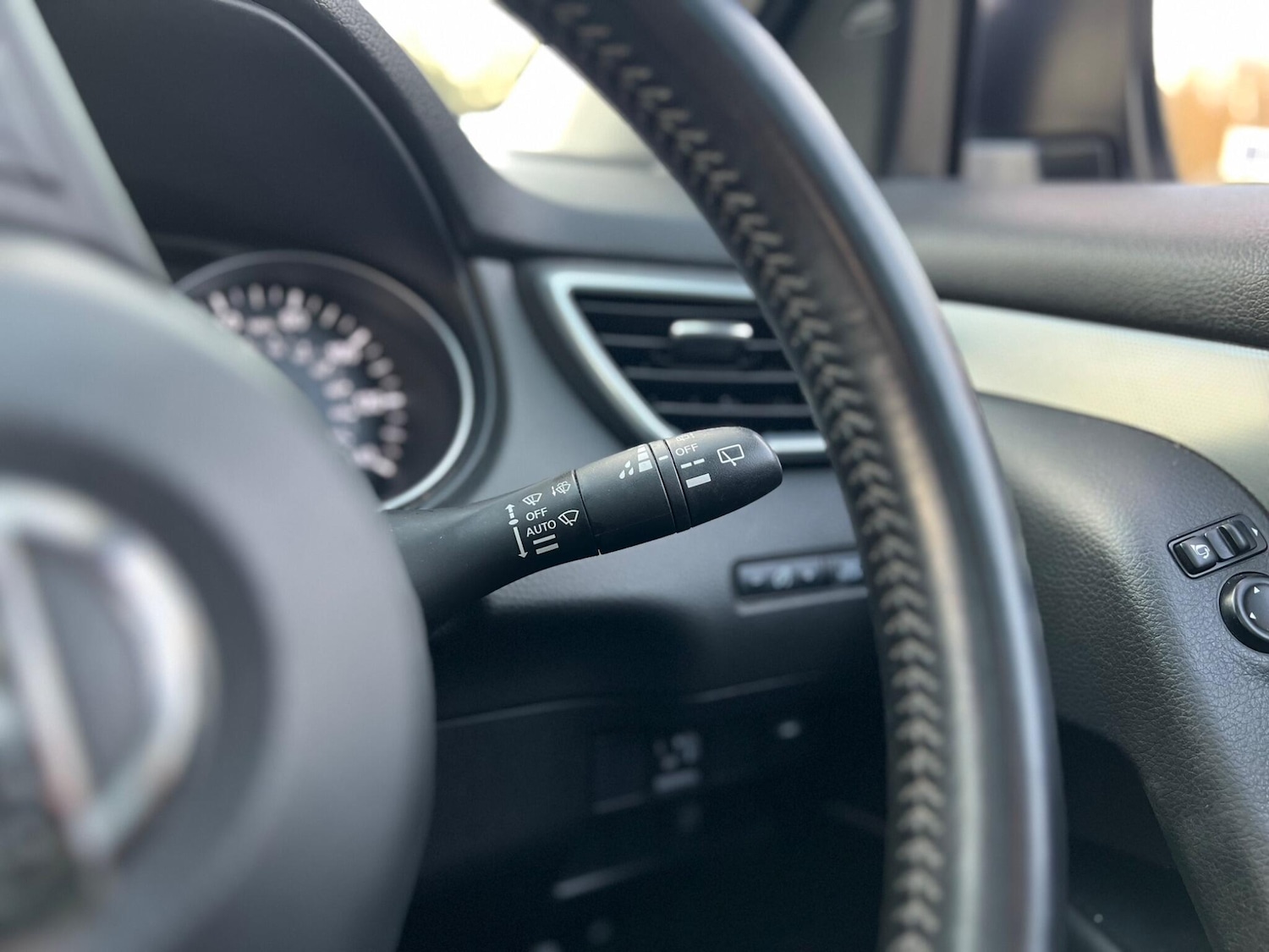 Used Nissan Qashqai 2018 for sale - 76645809: Photo 28