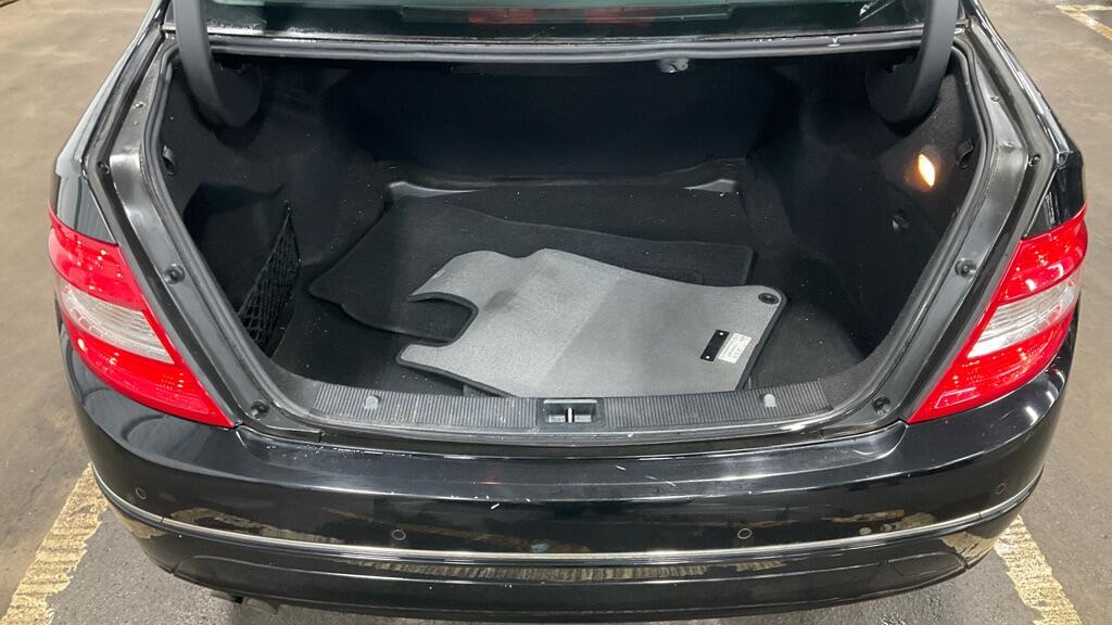 Used Mercedes-Benz C Class 2011 for sale - 77345042: Photo 11