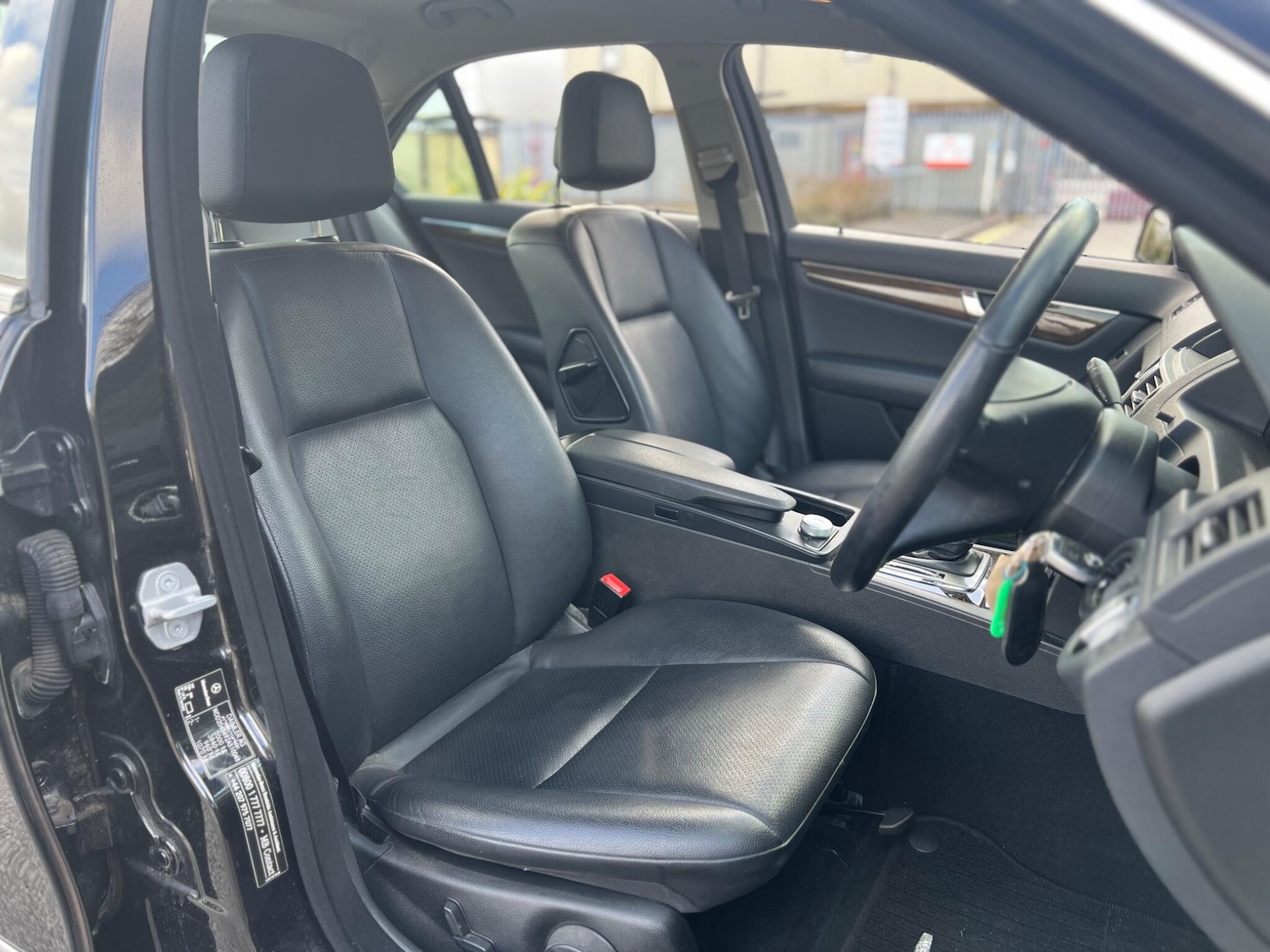 Used Mercedes-Benz C Class 2011 for sale - 77345042: Photo 18