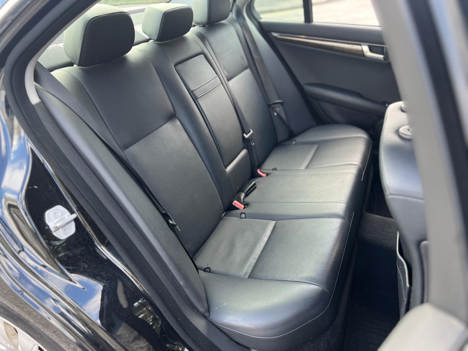 Used Mercedes-Benz C Class 2011 for sale - 77345042: Photo 24