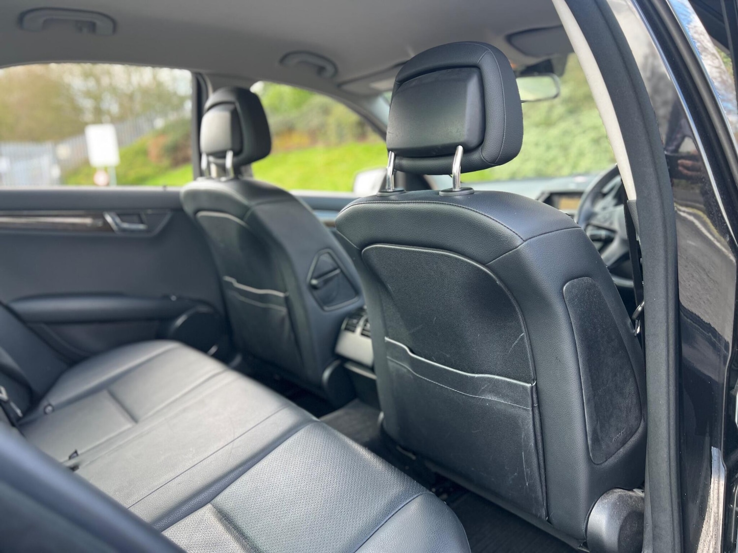 Used Mercedes-Benz C Class 2011 for sale - 77345042: Photo 26