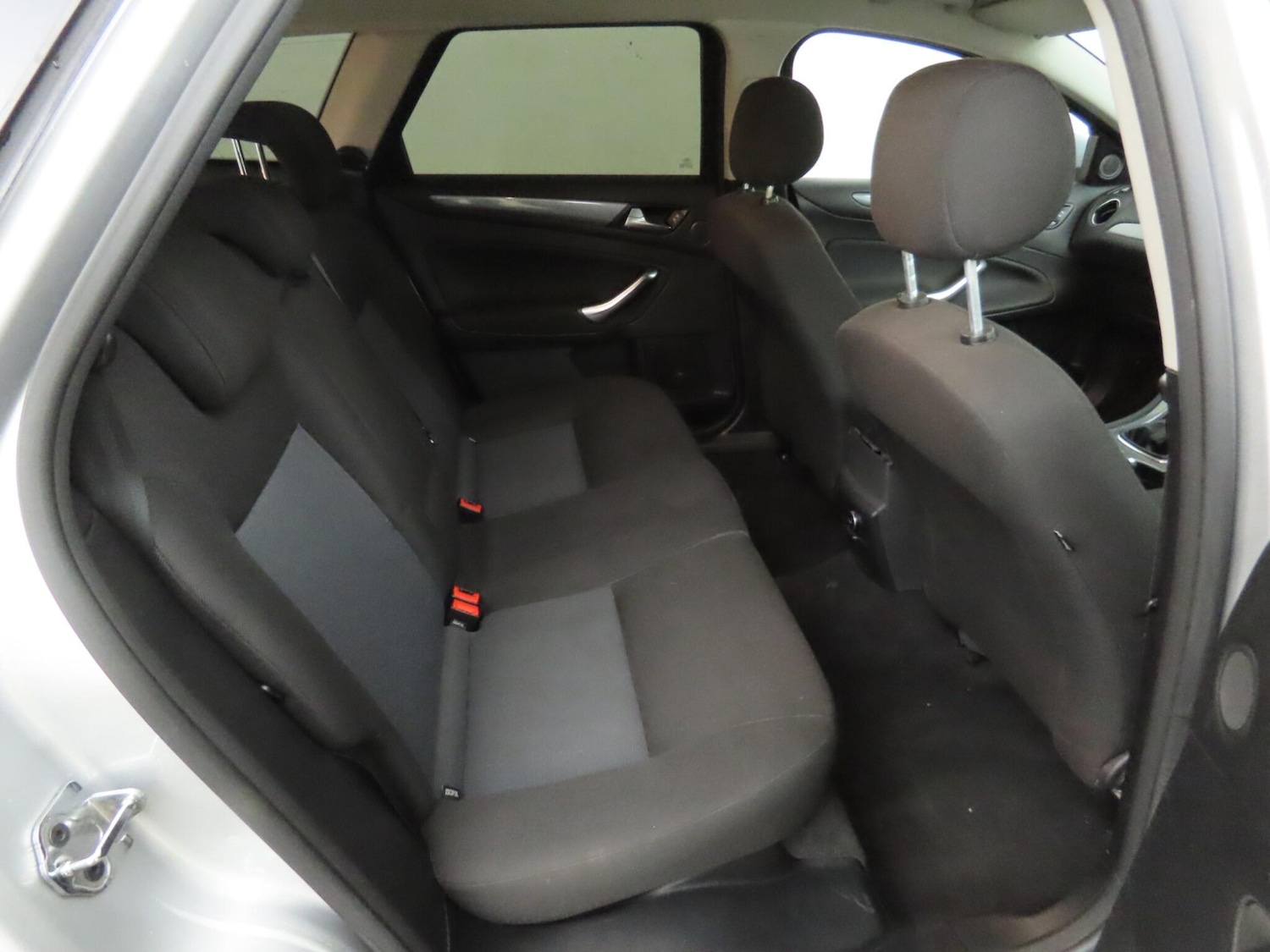 Used Ford Mondeo 2013 for sale - 76377180: Photo 4