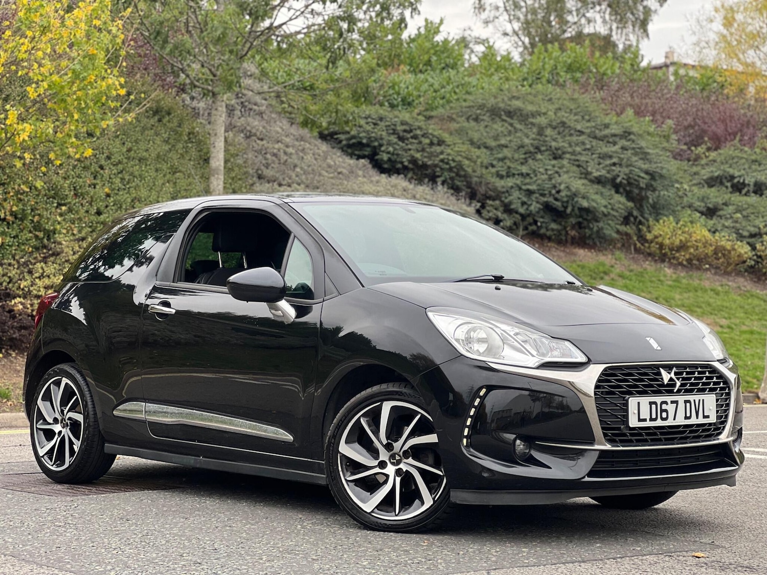 Used DS Automobiles DS 3 2017 for sale - 76084394: Photo 1