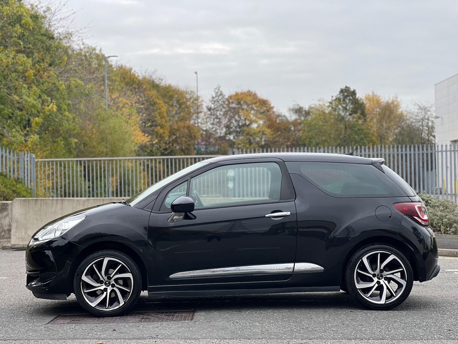 Used DS Automobiles DS 3 2017 for sale - 76084394: Photo 13