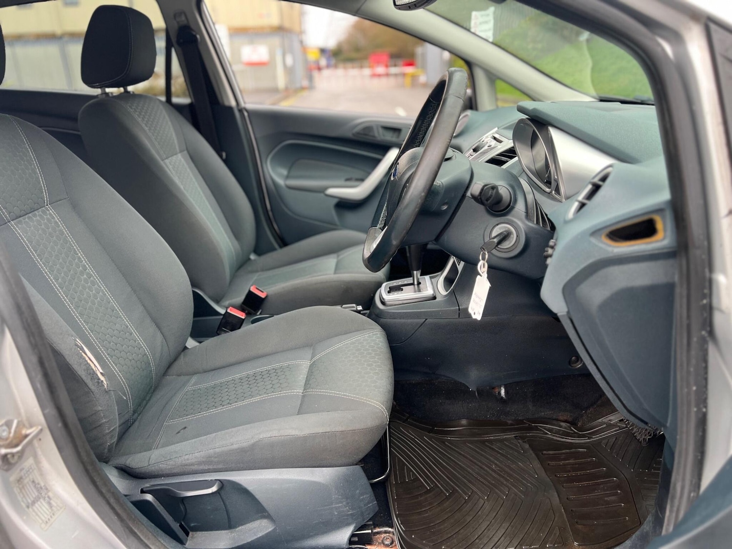 Used Ford Fiesta 2009 for sale - 77586919: Photo 17