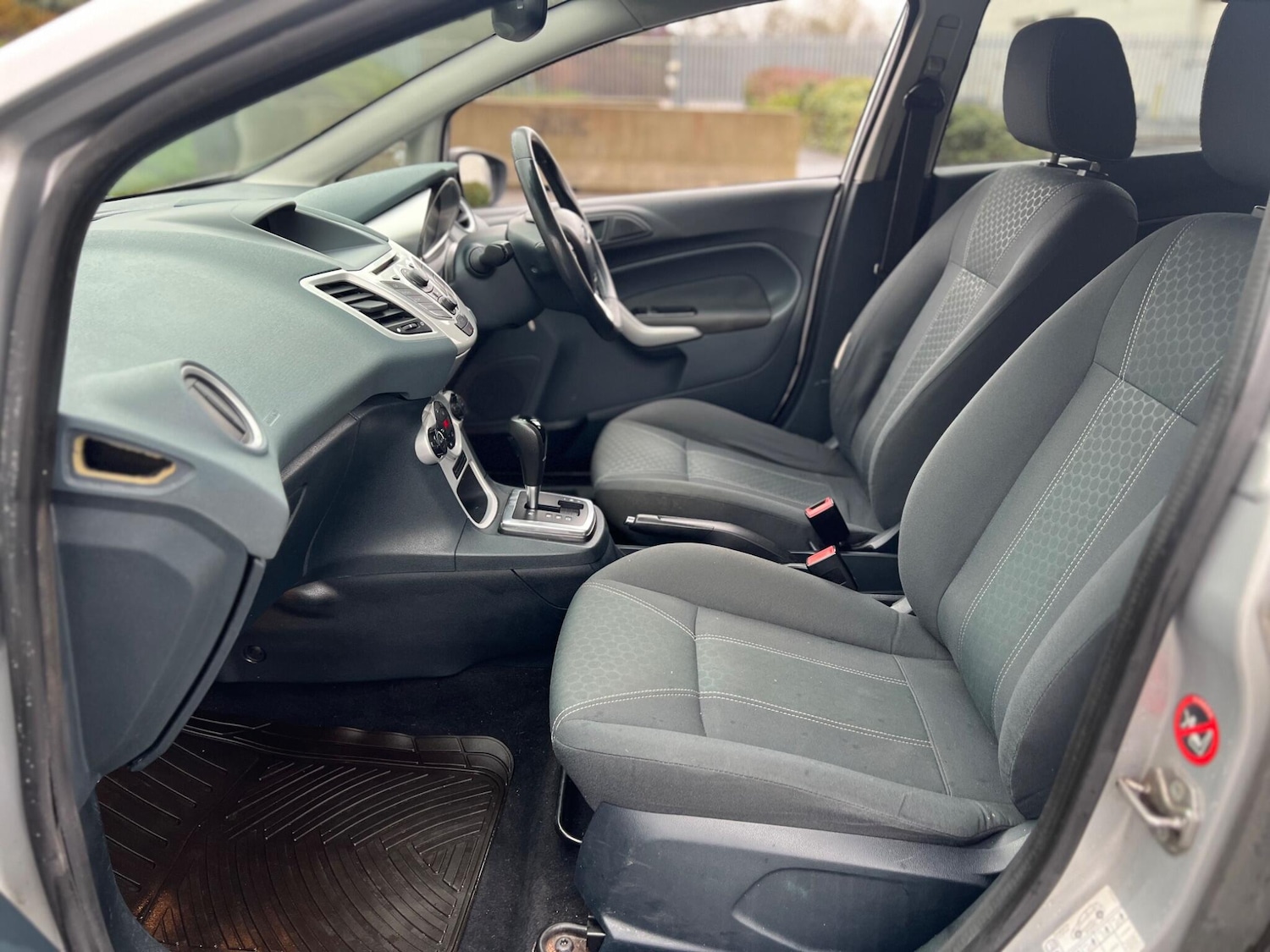 Used Ford Fiesta 2009 for sale - 77586919: Photo 19