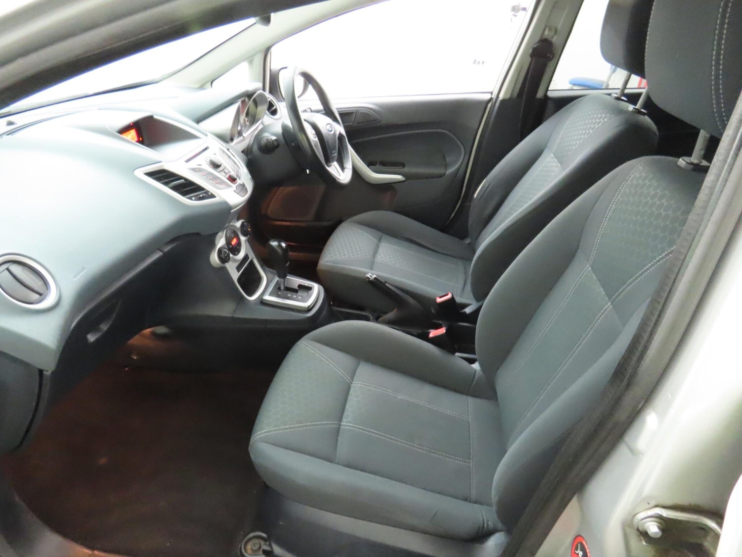 Used Ford Fiesta for sale - 77586919: Photo 4