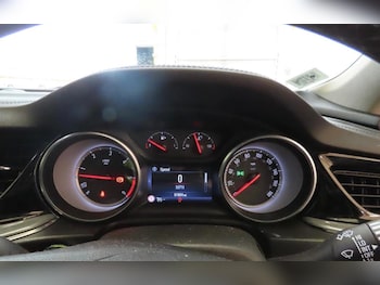 Used Vauxhall Insignia 2018 for sale - 76573478: Photo