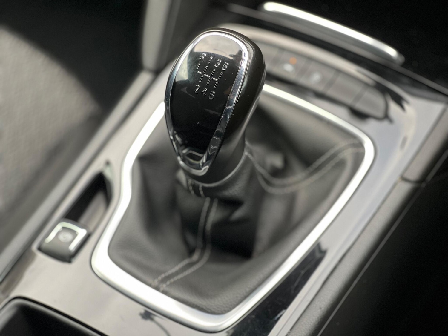 Used Vauxhall Insignia 2018 for sale - 76573478: Photo 32