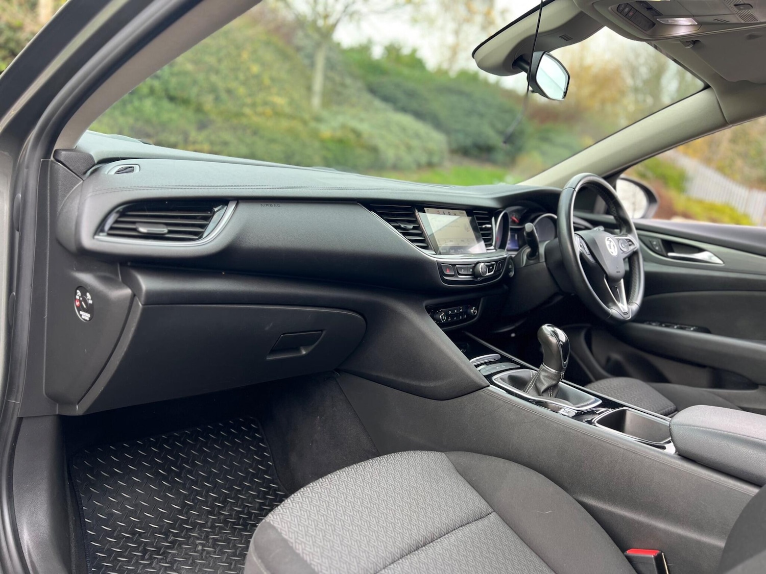 Used Vauxhall Insignia 2018 for sale - 76573478: Photo 5