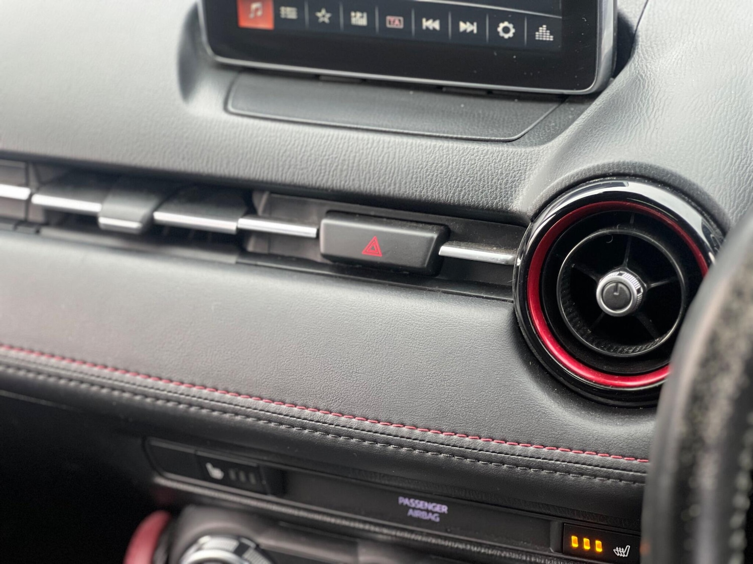 Used Mazda CX-3 2017 for sale - 77523940: Photo 32