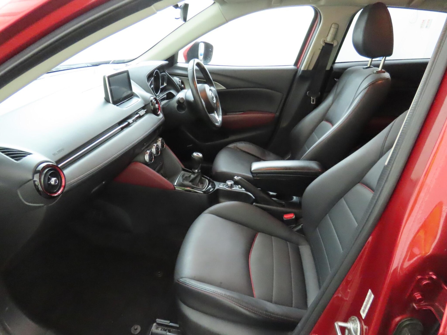 Used Mazda CX-3 2017 for sale - 77523940: Photo 4