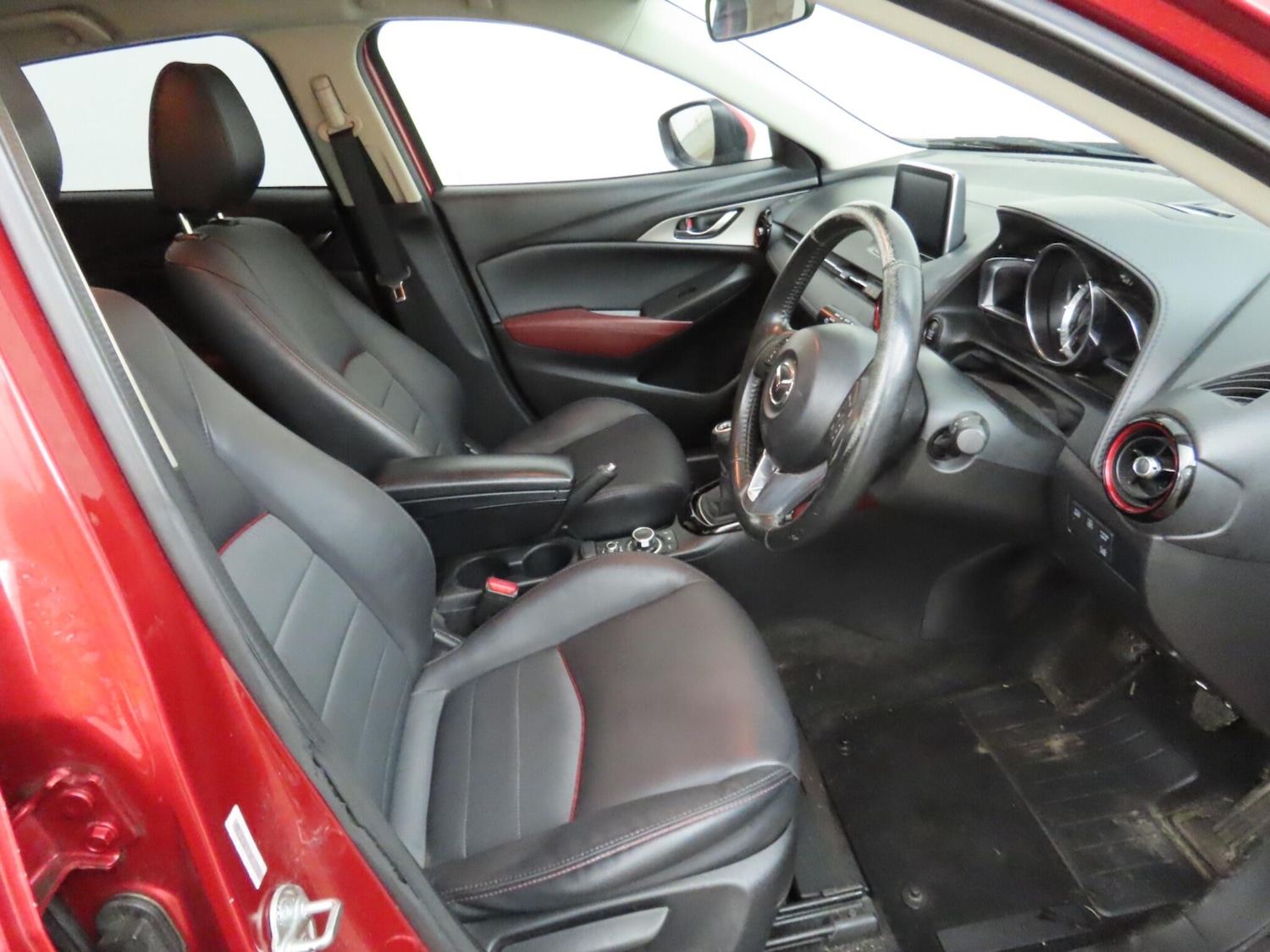 Used Mazda CX-3 2017 for sale - 77523940: Photo 6