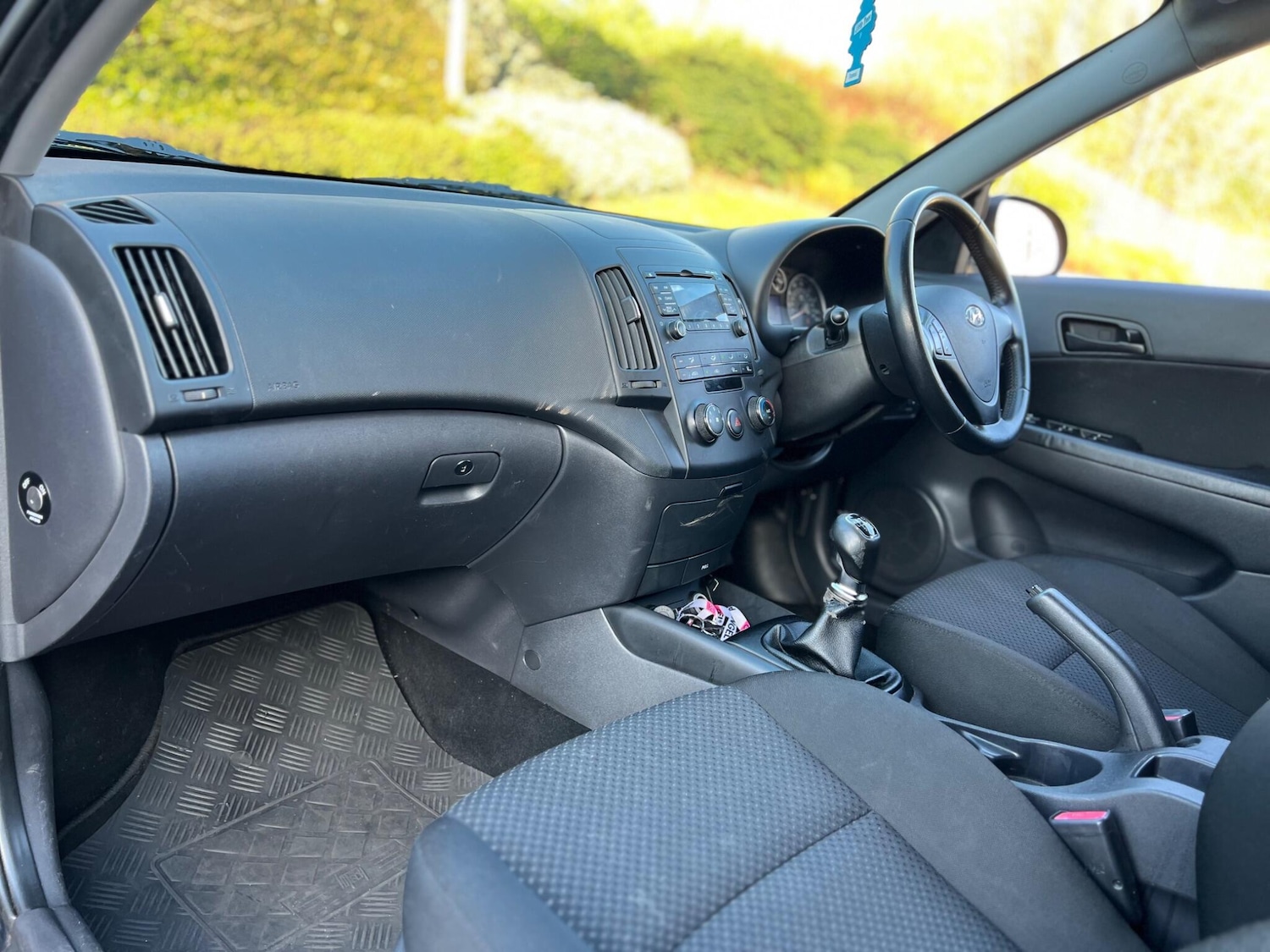 Used Hyundai i30 2010 for sale - 76689075: Photo 4