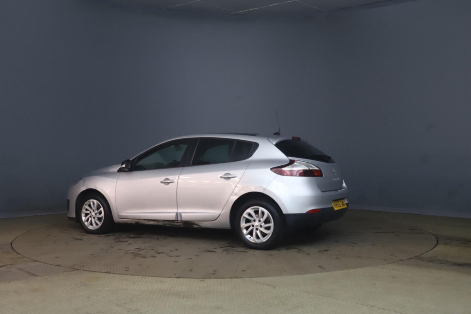 Used Renault Megane 2015 for sale - 77970136: Photo 7