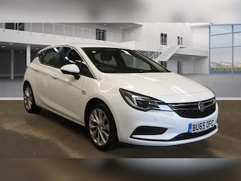 2015 (65) - 1.0i Turbo ecoFLEX Design Euro 6 (s/s) 5dr