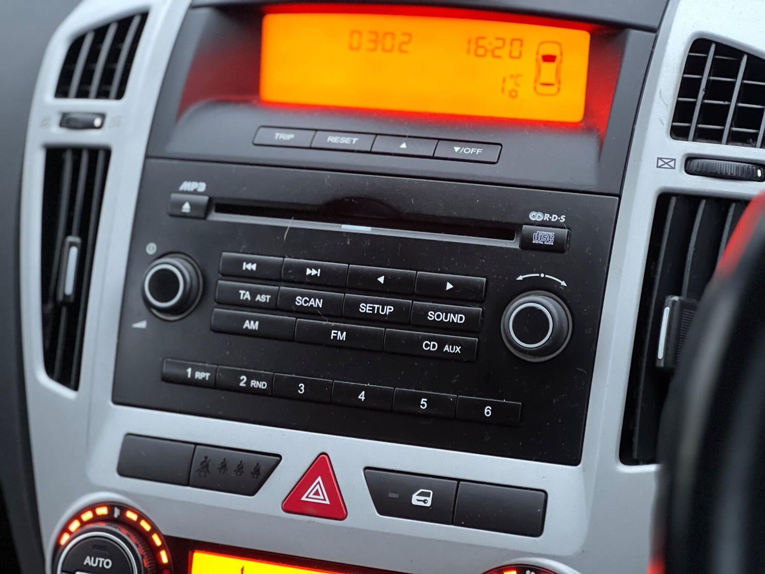 Used Kia Pro Ceed 2008 for sale - 77358513: Photo 25