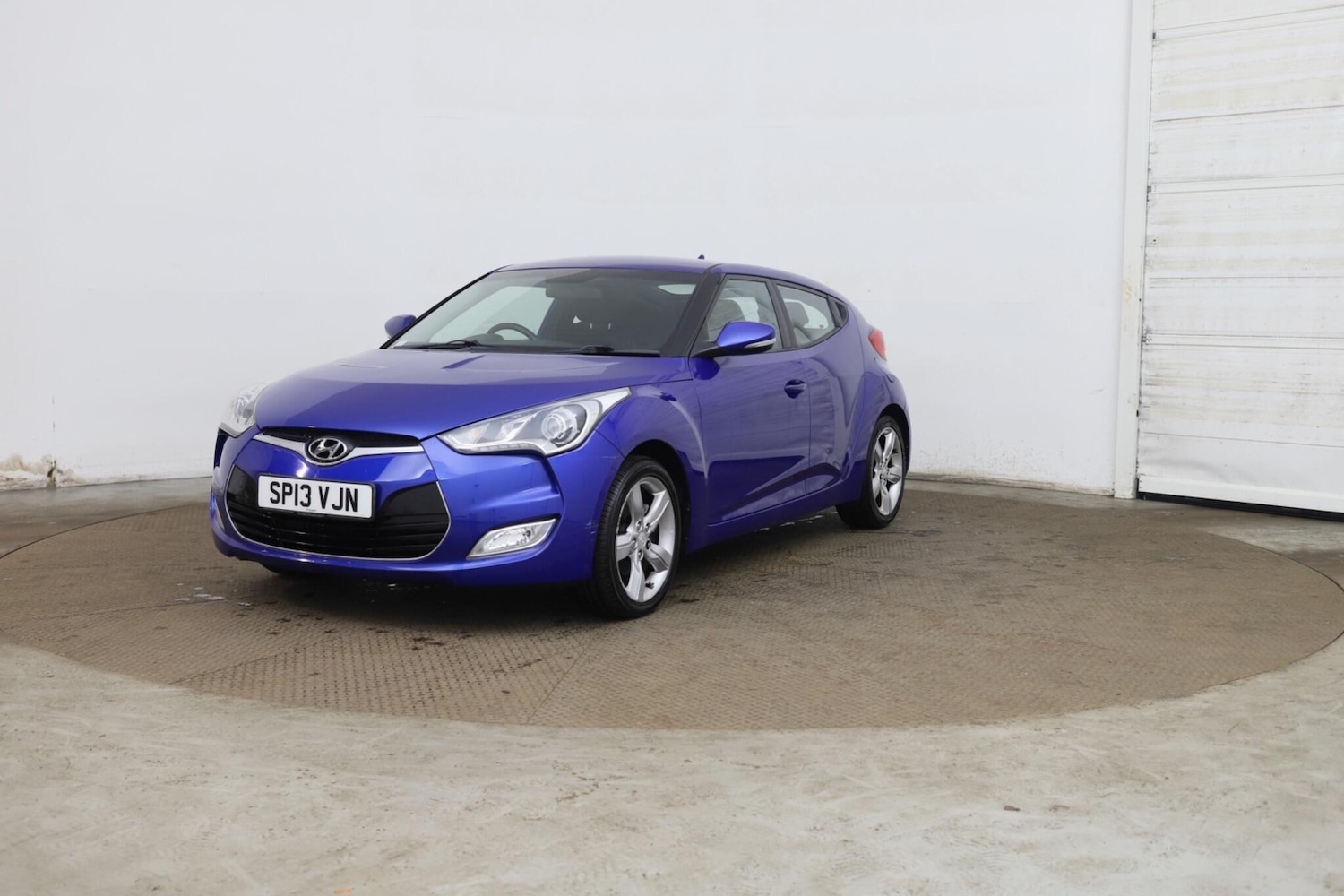 Used Hyundai Veloster 2013 for sale - 77524802: Photo 3