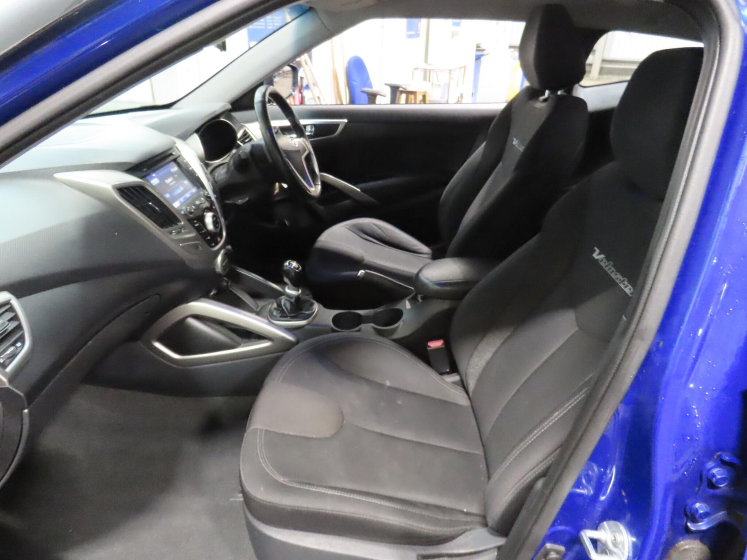 Used Hyundai Veloster 2013 for sale - 77524802: Photo 4