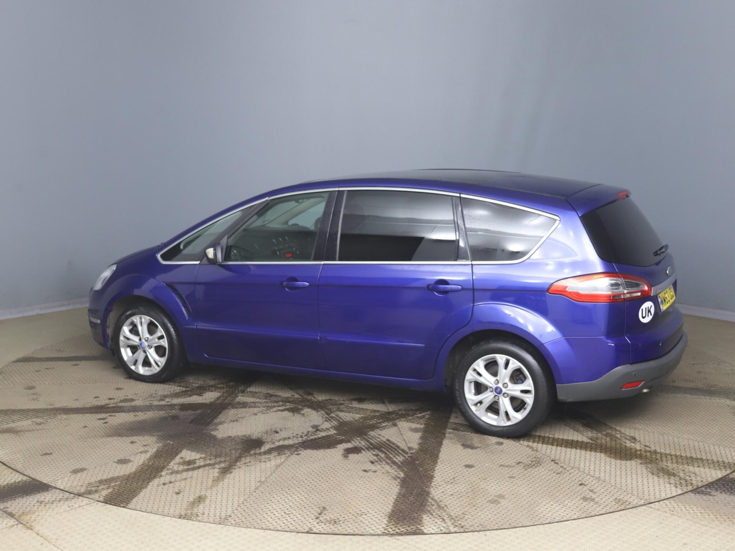 Used Ford S-Max 2013 for sale - 77029044: Photo 10