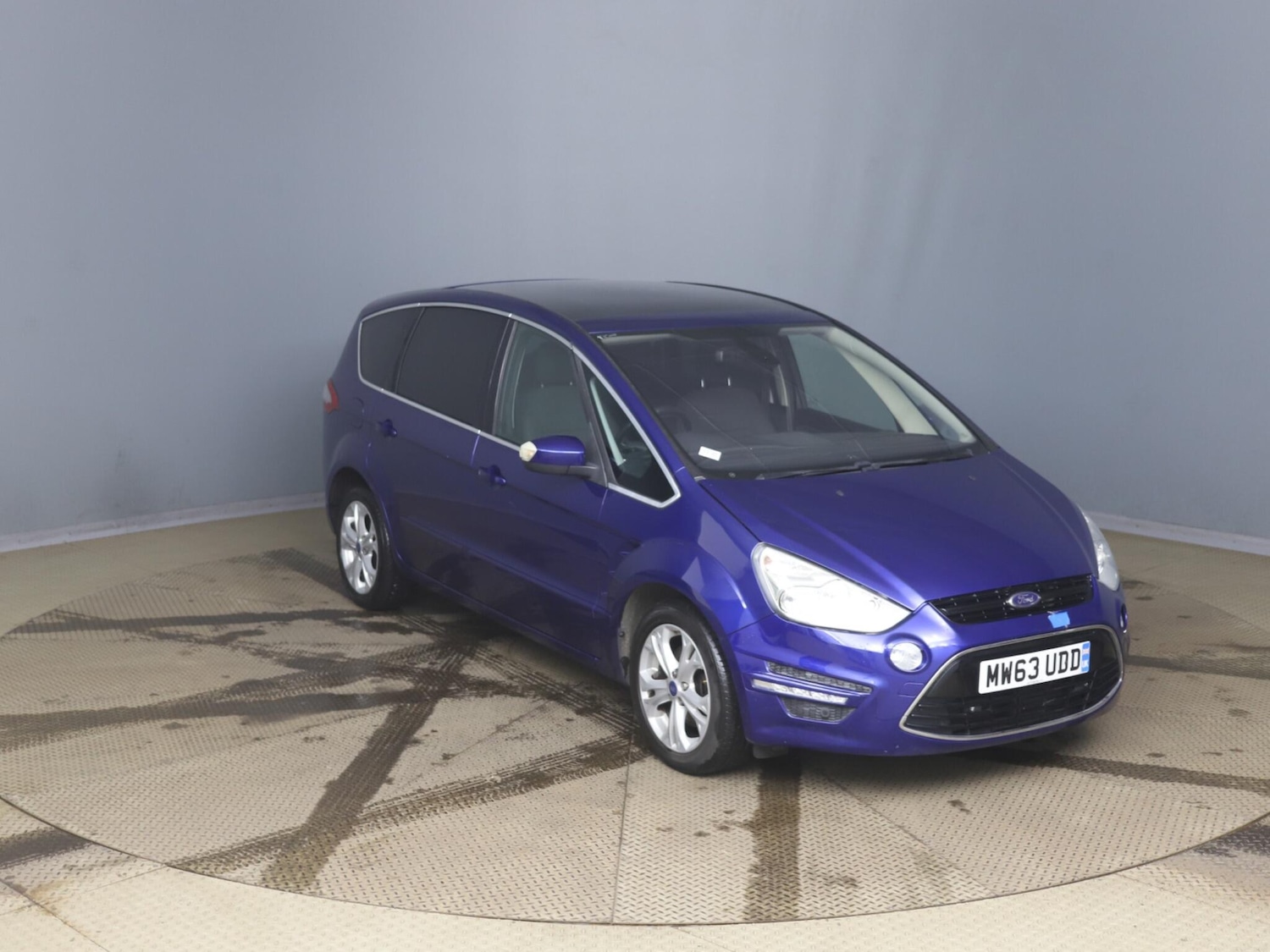 Used Ford S-Max 2013 for sale - 77029044: Photo 3